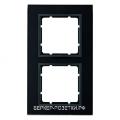 Berker Стеклянная рамка цвет: черный Berker B.7 Glas